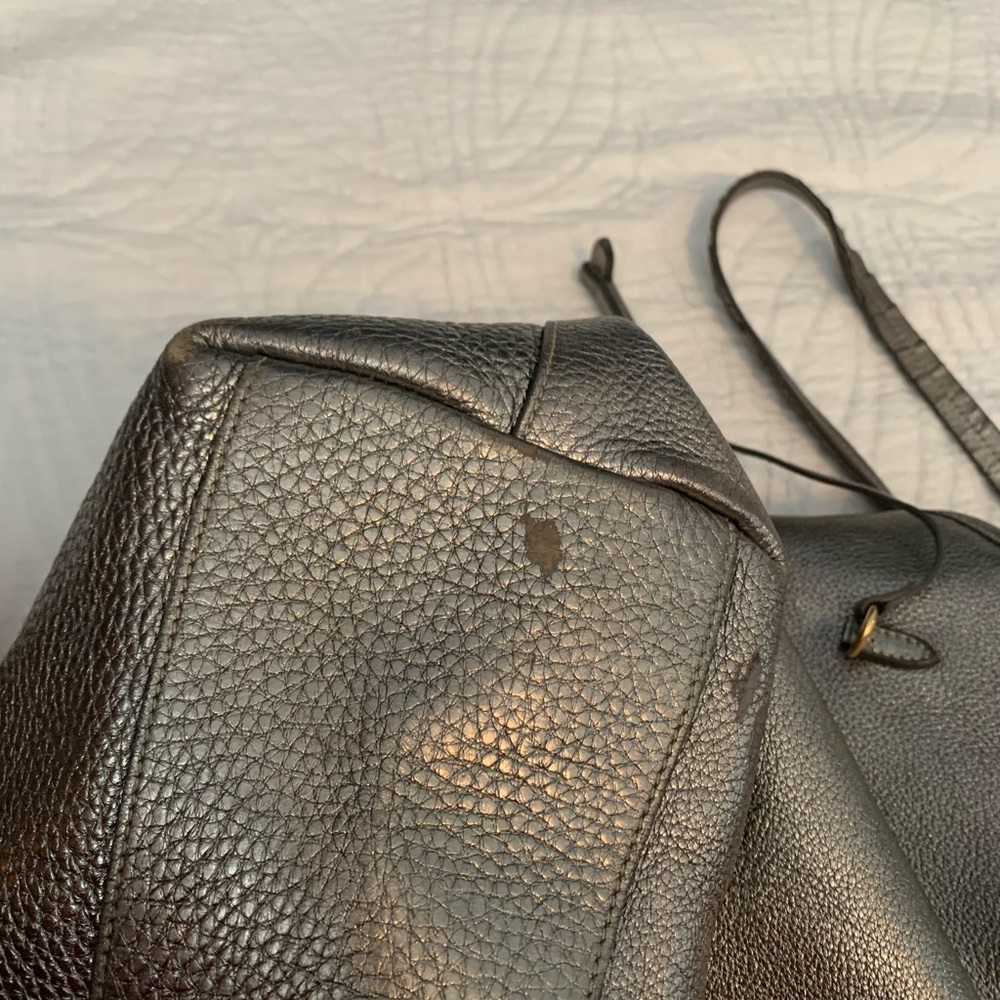 Prada bag - Picture 8 of 15